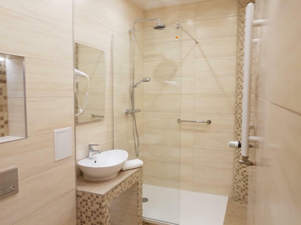 Kaja Apartamenty Легница Экстерьер фото